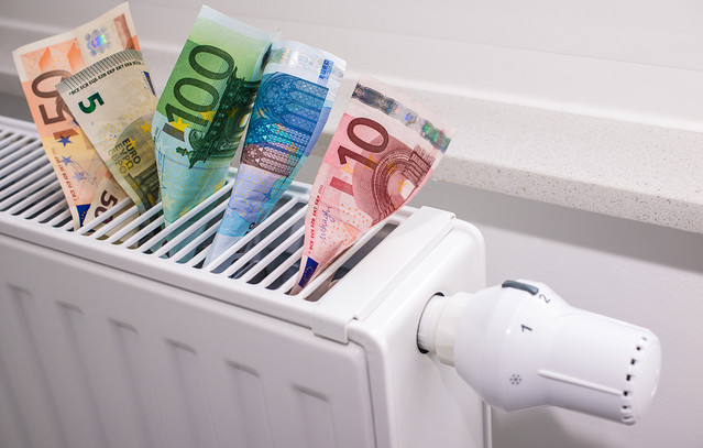 Επίδομα Θέρμανσης 2024: Οδηγός Αιτήσεων και Προκαταβολών πριν τα Χριστούγεννα στο myΘέρμανση