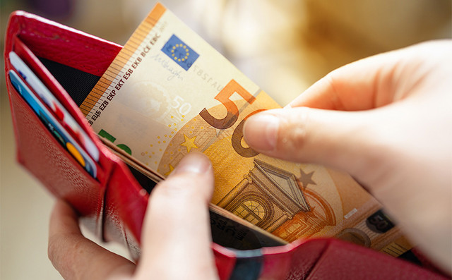 Μέγα Πακέτο Πληρωμών e-ΕΦΚΑ & ΔΥΠΑ: Πάνω από 2.7 Δισ. Ευρώ σε Εκατομμύρια Δικαιούχους έως 28 Νοεμβρίου