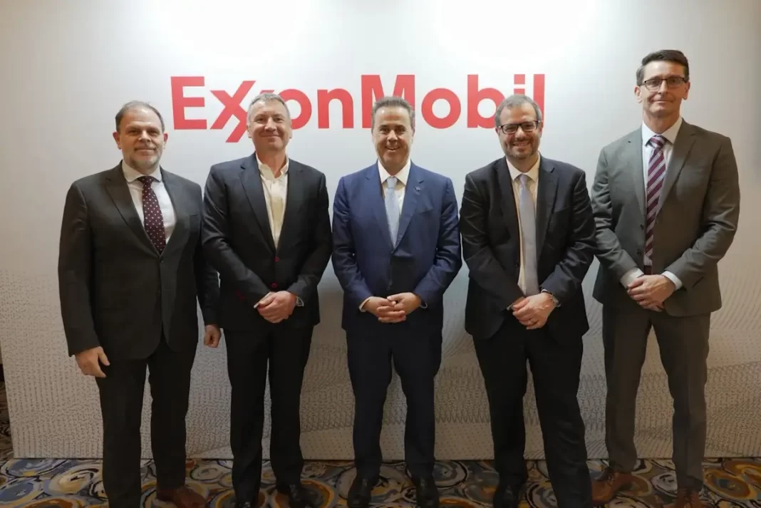 papastaurou-exxonmobil