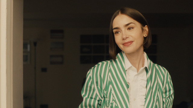 emoly-in-paris-lilly-collins-1-8