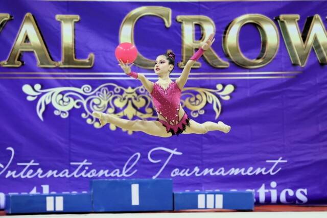 img-3a415bad677b2587e1a21d3b6b3f42dd-v