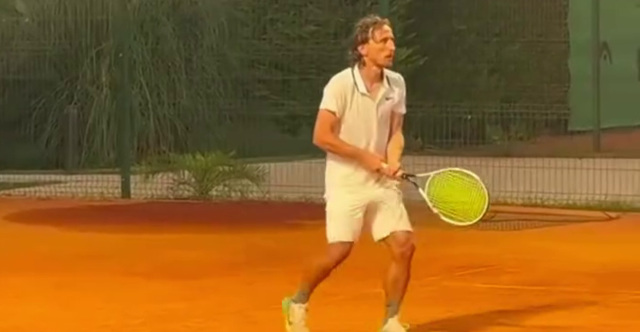 maketa-modric-tennis